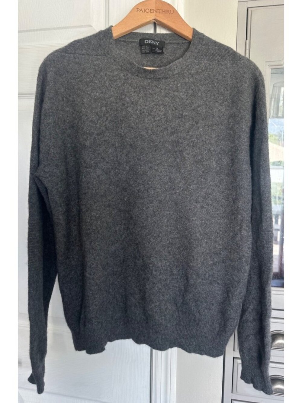 DKNY Men's XL Charcoal Grey Cashmere Crewneck Sweater